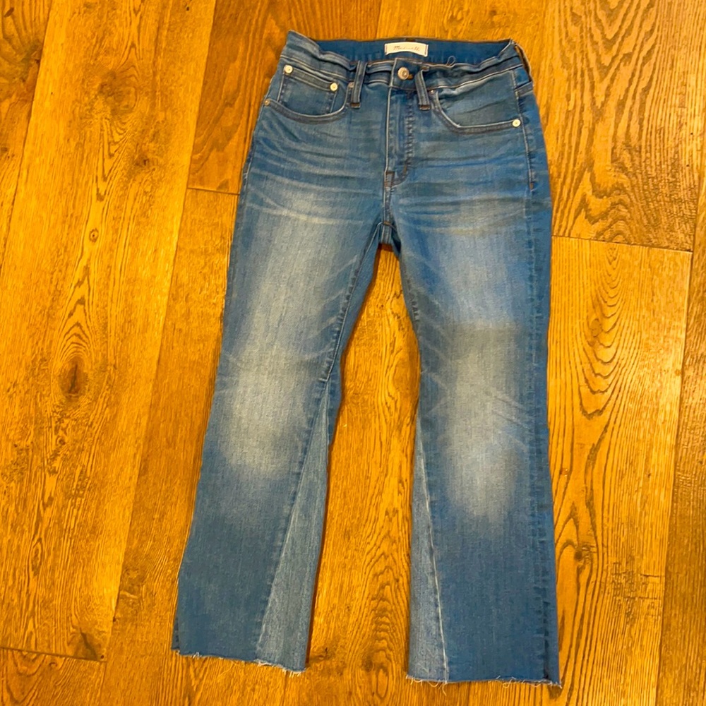 MadewellCali-Demi boot jeans size 26. With cutout flare details!
